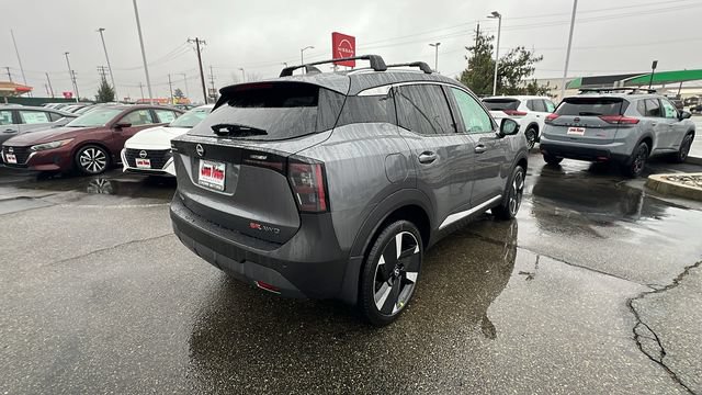 New 2025 Nissan Kicks SR w/ Illumination Package AWD/4WD image 4
