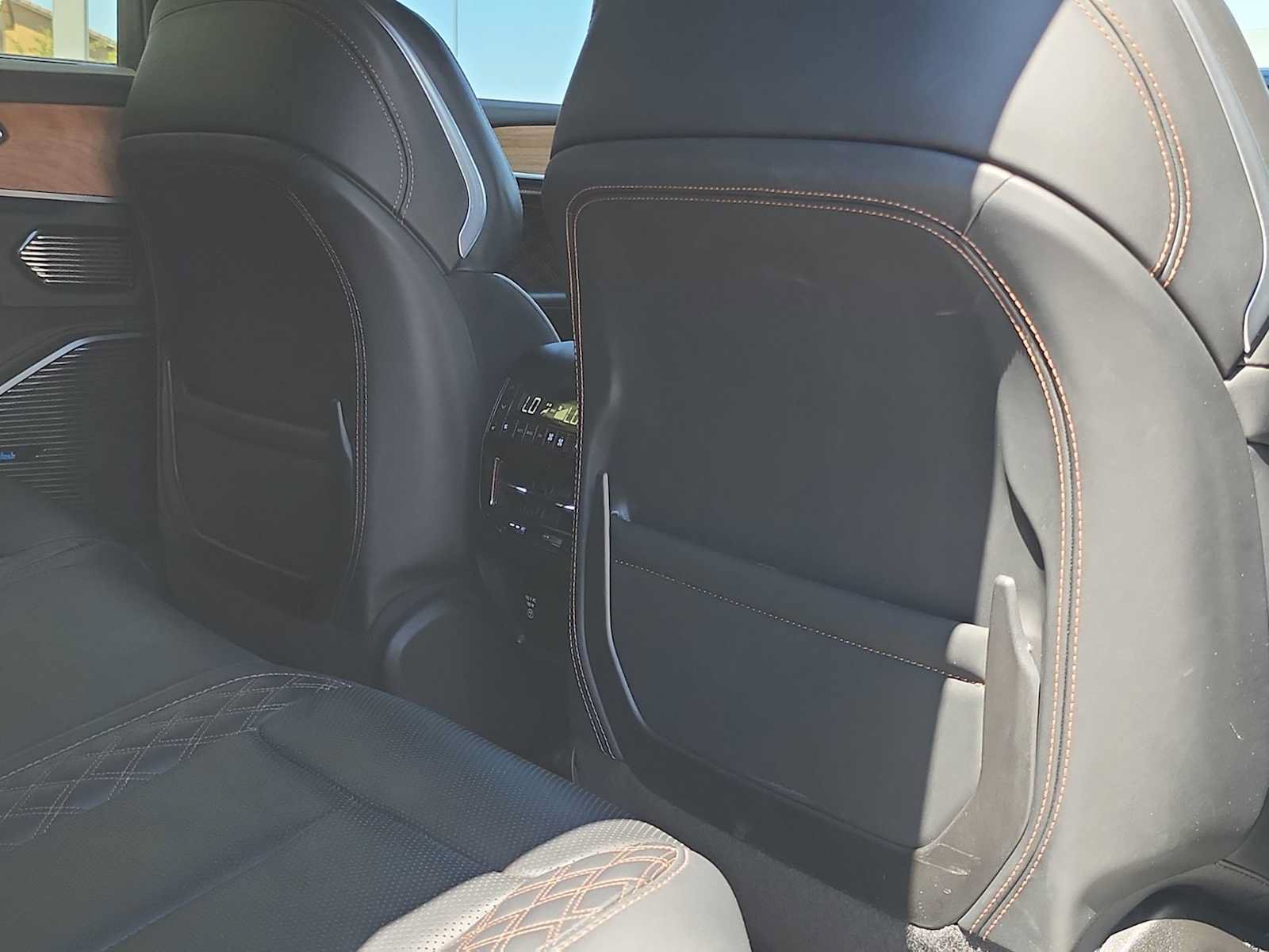 Used 2022 Jeep Grand Cherokee Summit AWD/4WD image 16