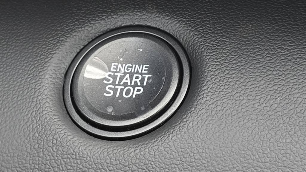 New 2026 Hyundai Elantra Sport FWD image 21