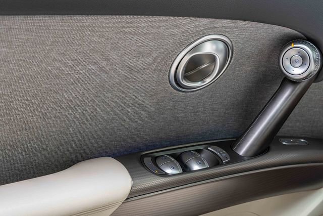 Used 2024 Genesis GV60 RWD image 15