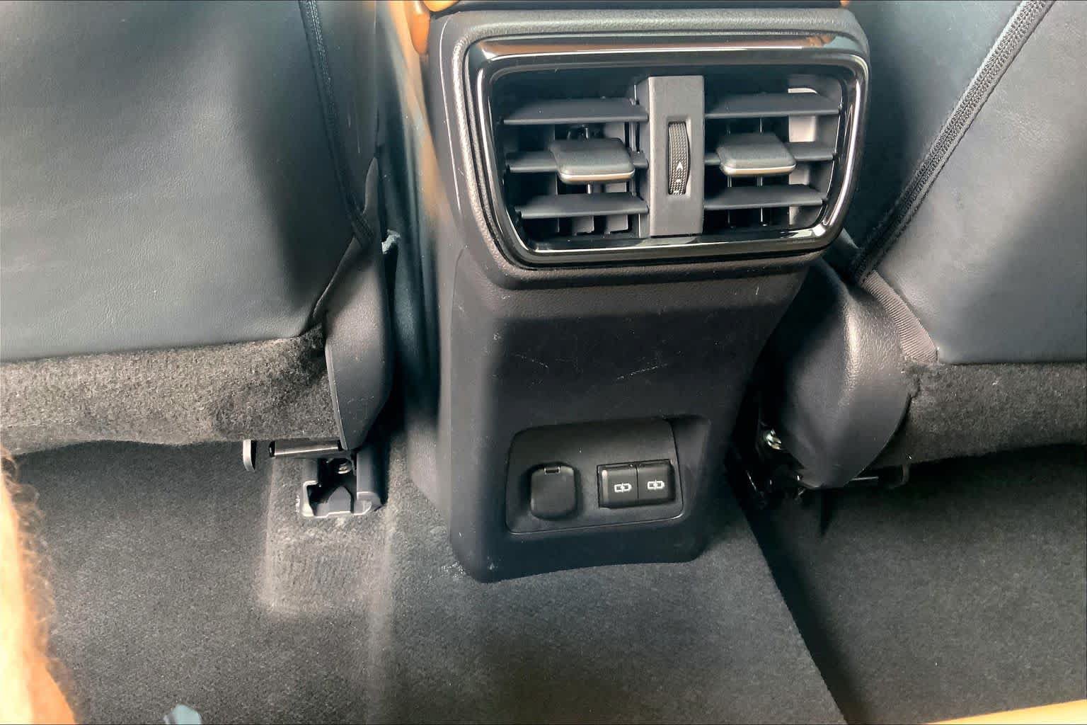 Used 2022 Lexus NX 350h AWD image 34
