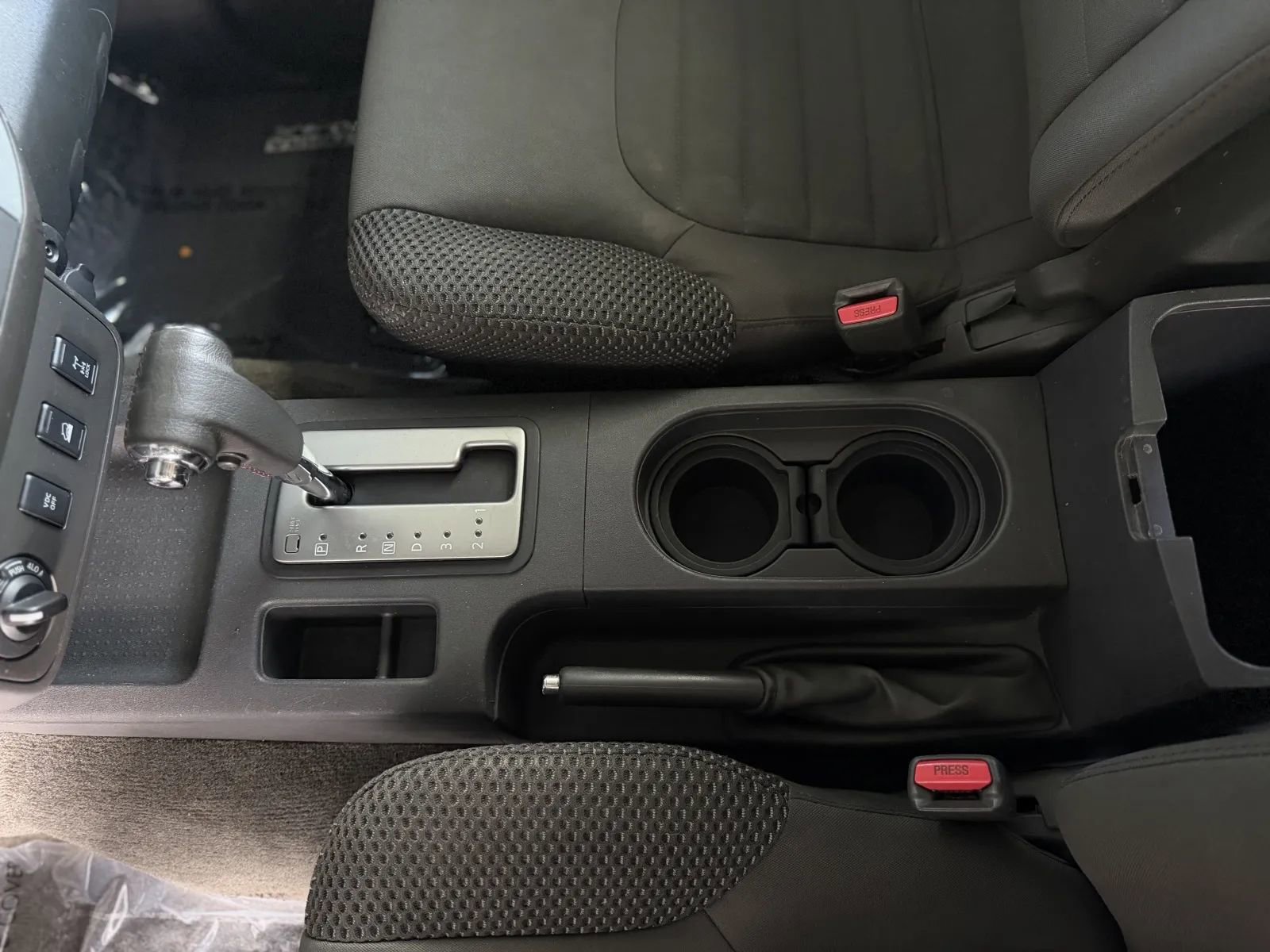 Used 2011 Nissan Xterra PRO-4X AWD/4WD image 29