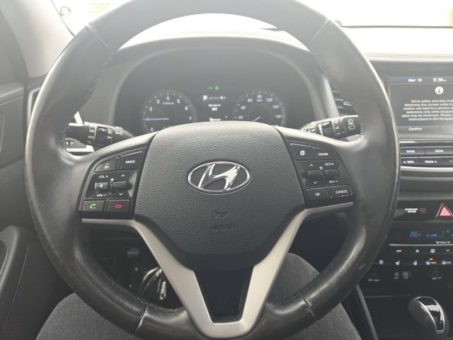 Used 2018 Hyundai Tucson Limited w/ Ultimate Package 02 image 17