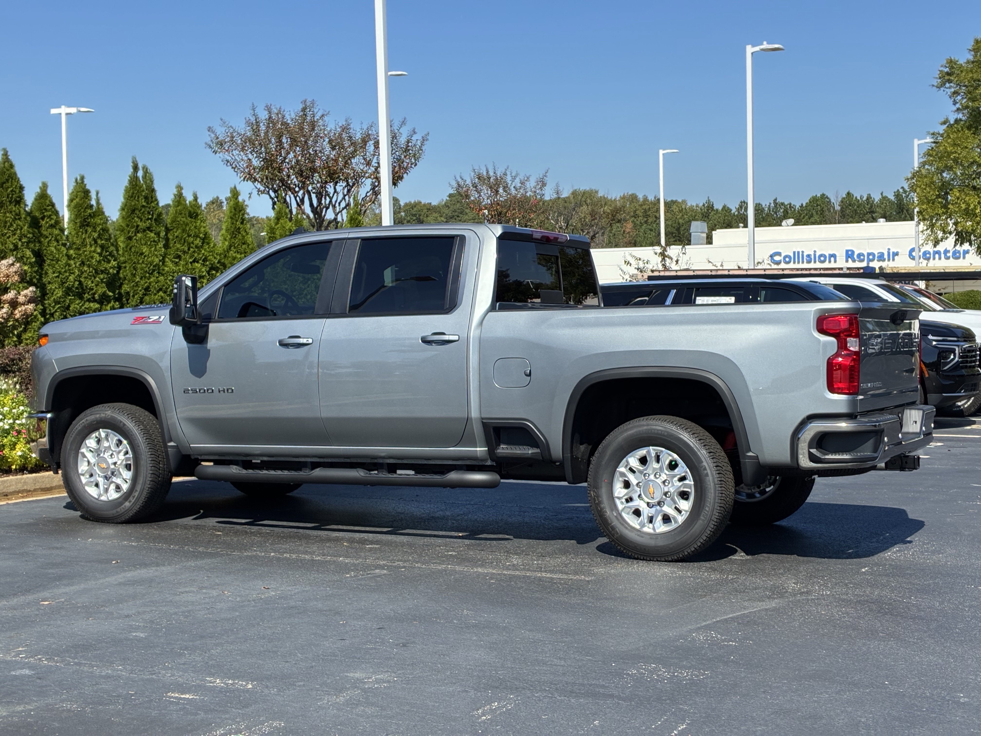New 2026 Chevrolet Silverado 2500 LT w/ All Star Edition AWD/4WD image 10
