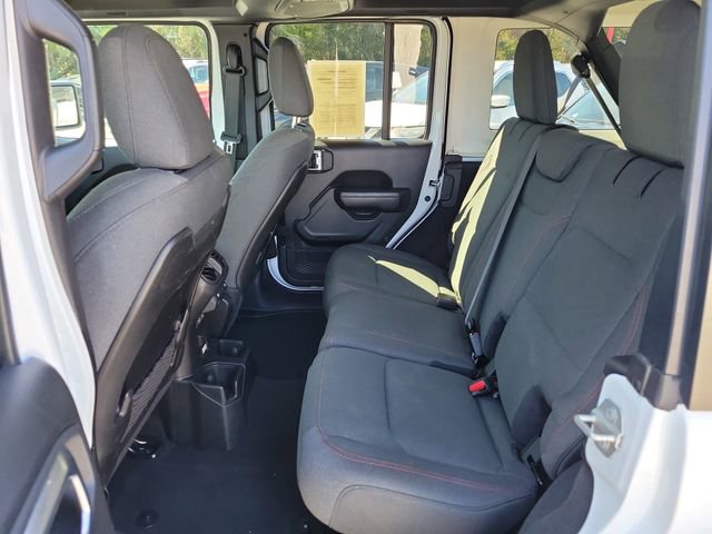 Used 2024 Jeep Wrangler Unlimited Rubicon AWD/4WD image 20
