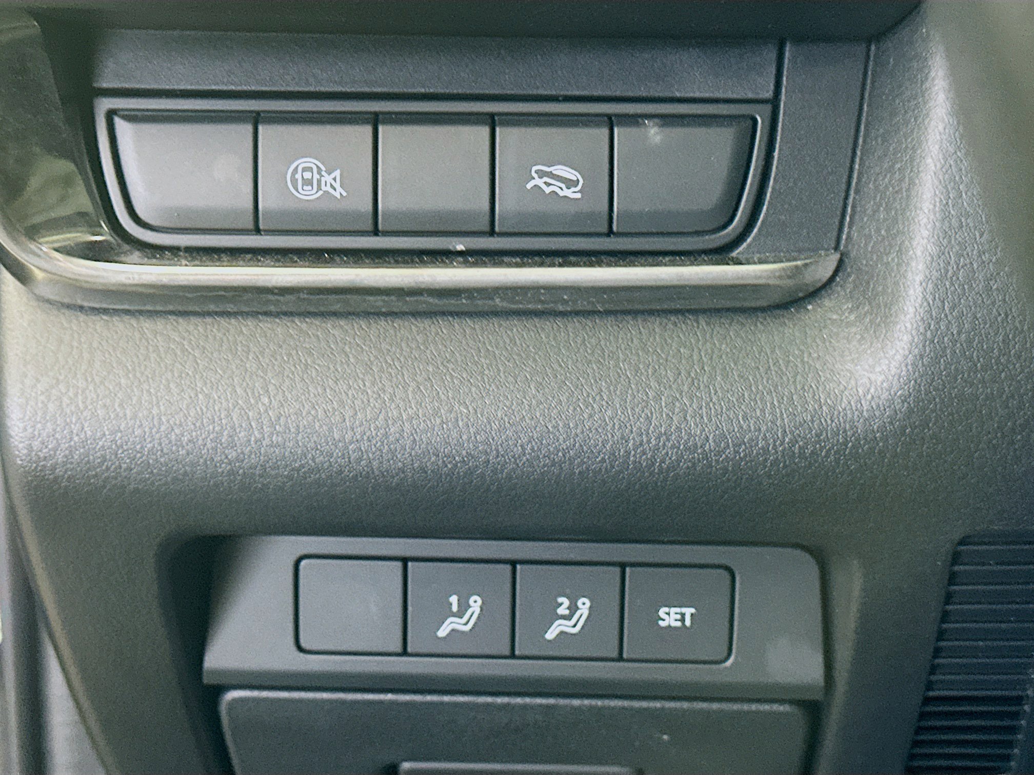 Used 2025 MAZDA CX-30 AWD 2.5 S w/ Preferred Package image 17