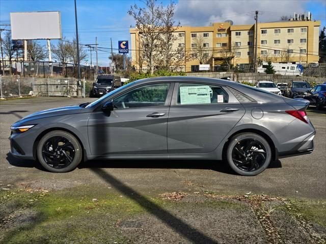 New 2026 Hyundai Elantra Sport FWD image 4