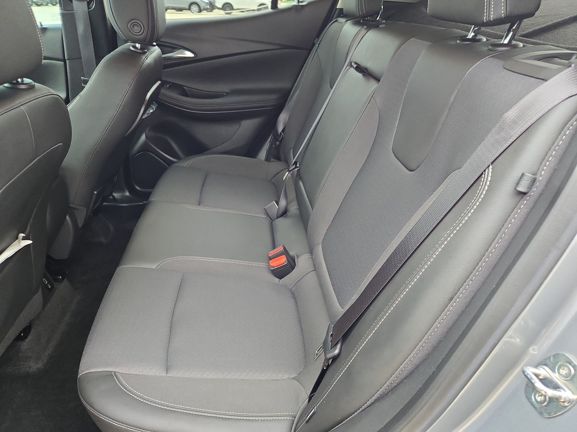 Used 2023 Buick Encore GX Select FWD image 26