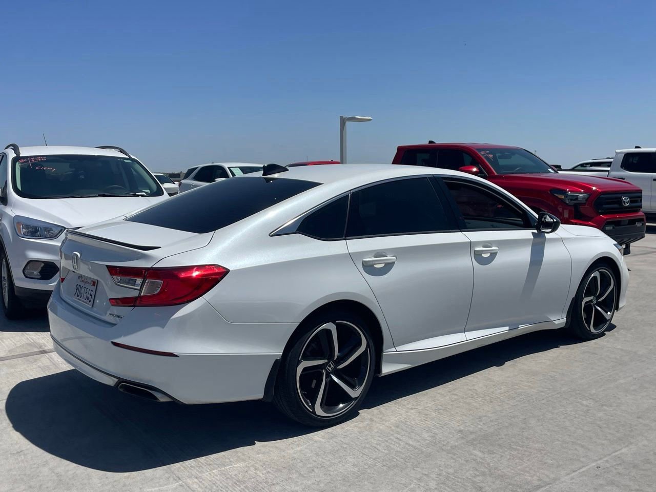 Used 2022 Honda Accord Sport image 2