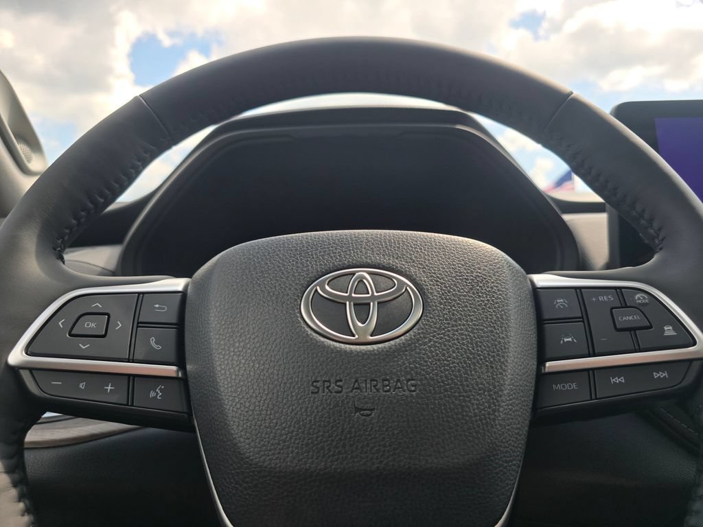 New 2026 Toyota Grand Highlander AWD image 21