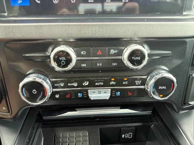 Used 2026 Ford F350 Platinum AWD/4WD image 19
