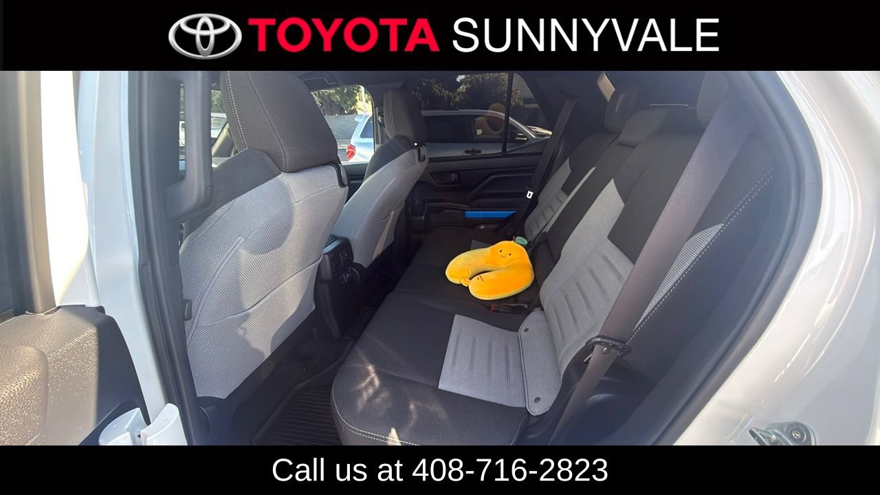 Used 2025 Toyota 4Runner TRD Off-Road AWD/4WD image 6