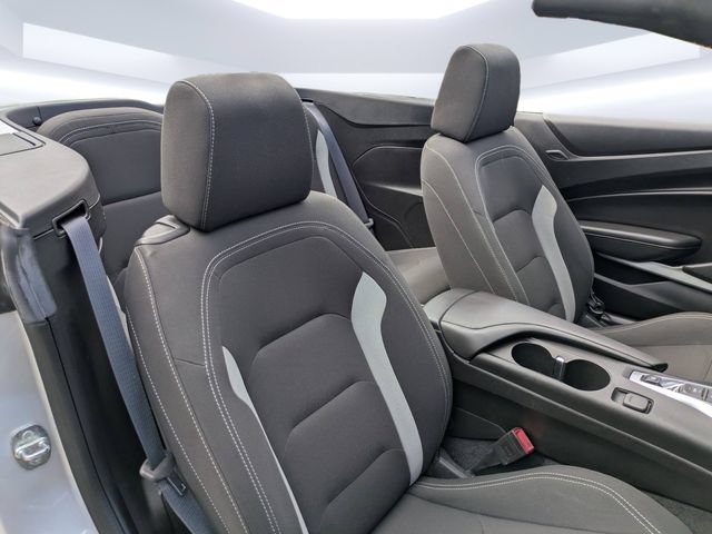 Used 2018 Chevrolet Camaro LT w/ RS Package RWD image 14