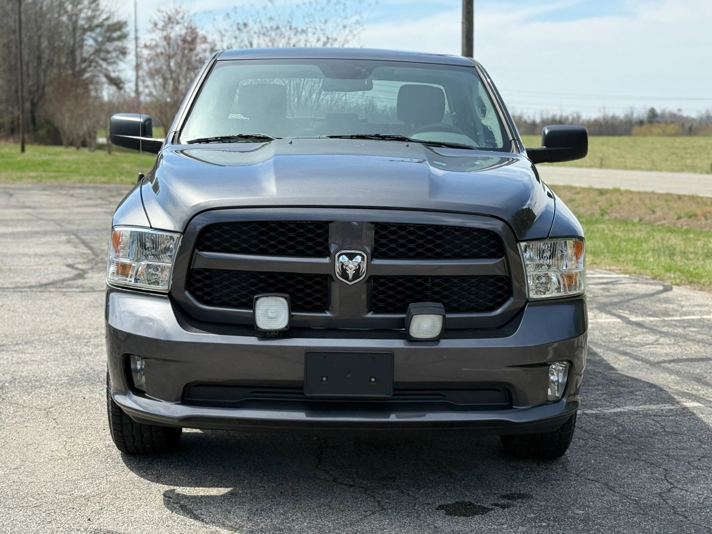Used 2019 RAM 1500 Express image 8