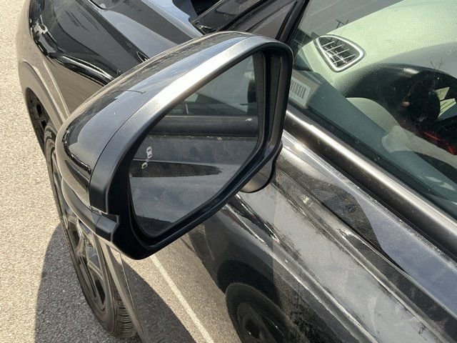 Used 2025 Honda HR-V Sport image 25