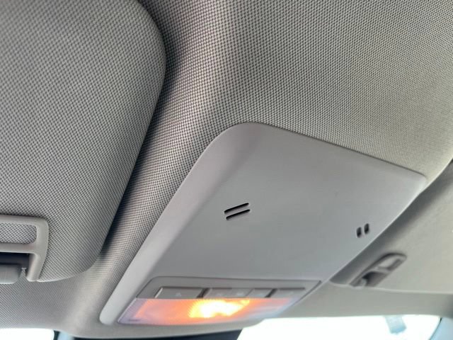 Used 2022 Buick Encore Preferred w/ Safety Package AWD/4WD image 28