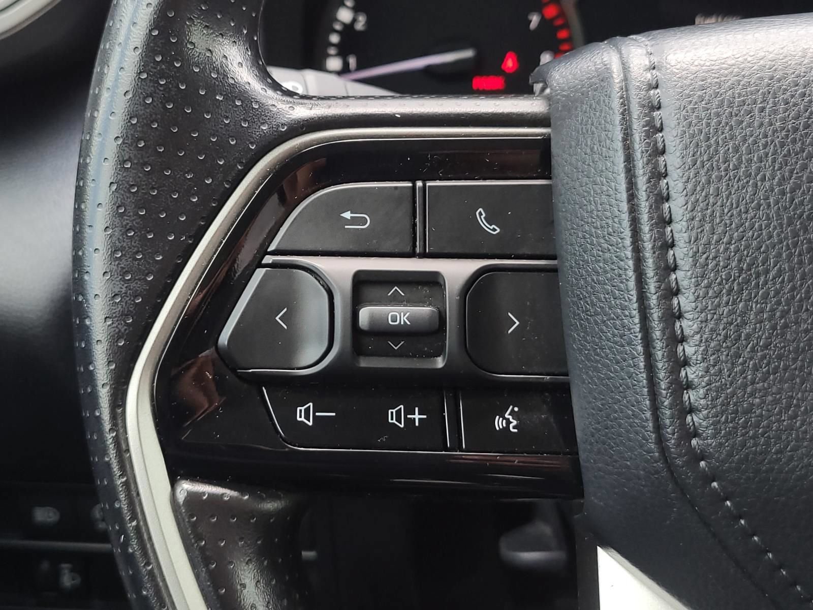 Used 2024 Toyota Tundra SR5 AWD/4WD image 29
