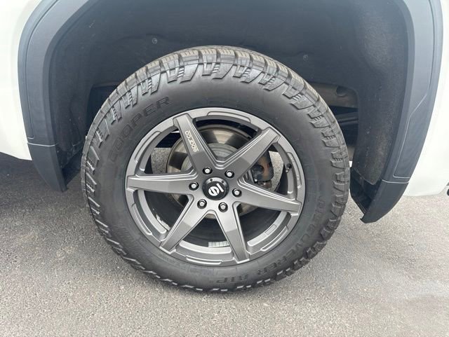 Used 2022 GMC Sierra 1500 Elevation AWD/4WD image 23