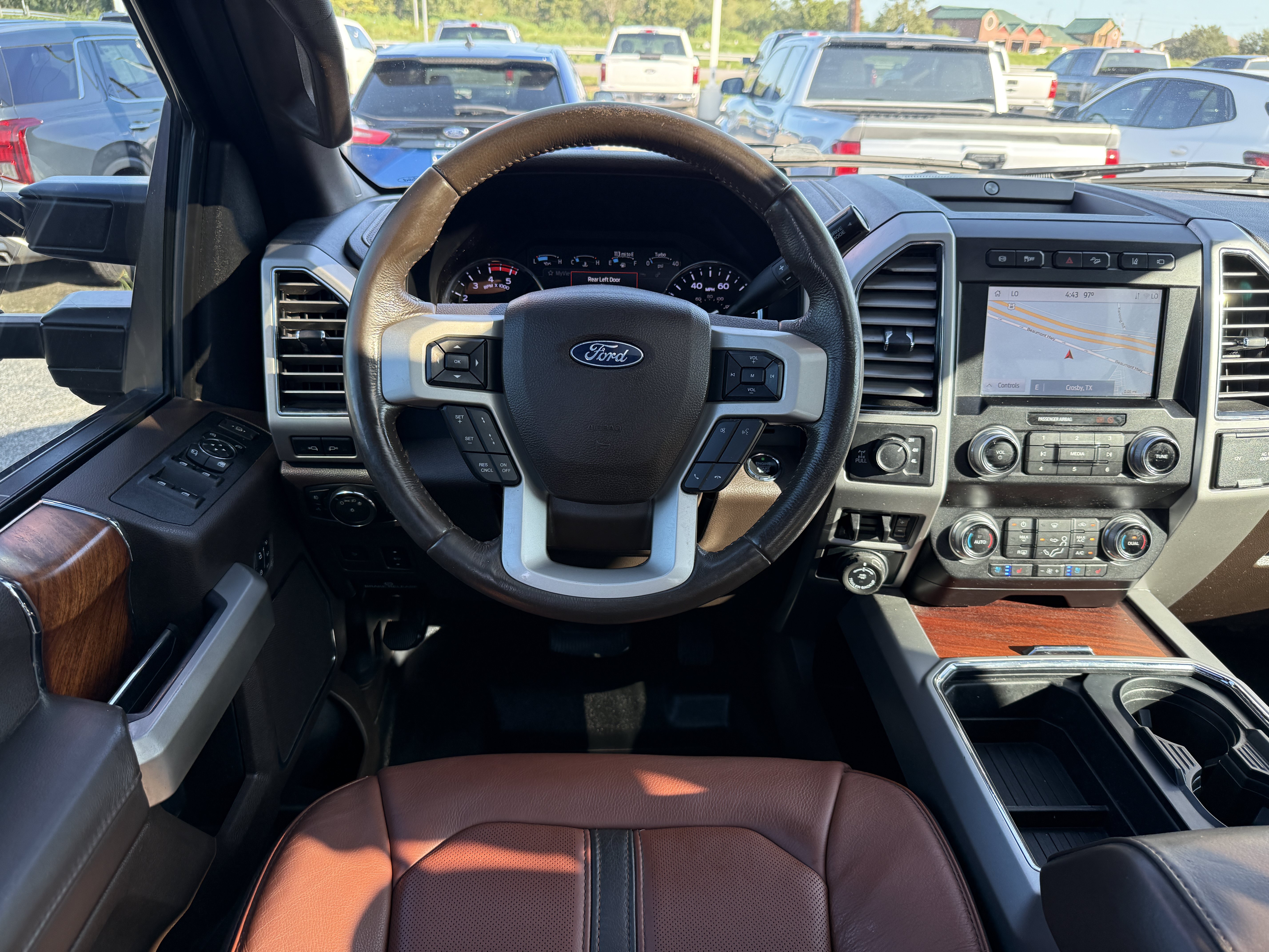 Used 2021 Ford F250 King Ranch w/ King Ranch Ultimate Package AWD/4WD image 32