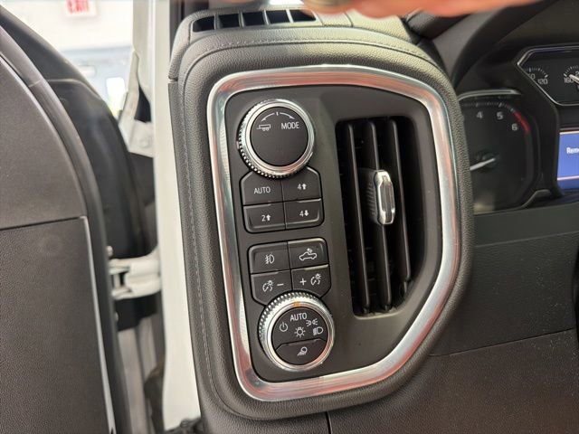 Certified 2022 GMC Sierra 2500 SLT w/ SLT Convenience Package AWD/4WD image 24