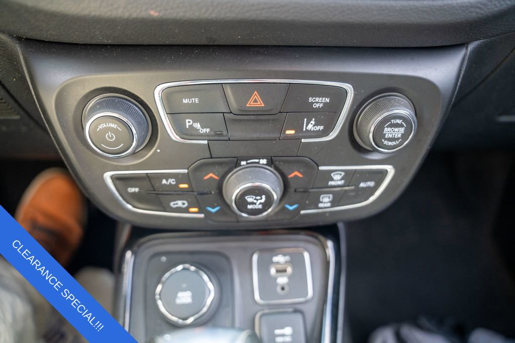 Used 2021 Jeep Compass Limited w/ Elite Interior Group image 26