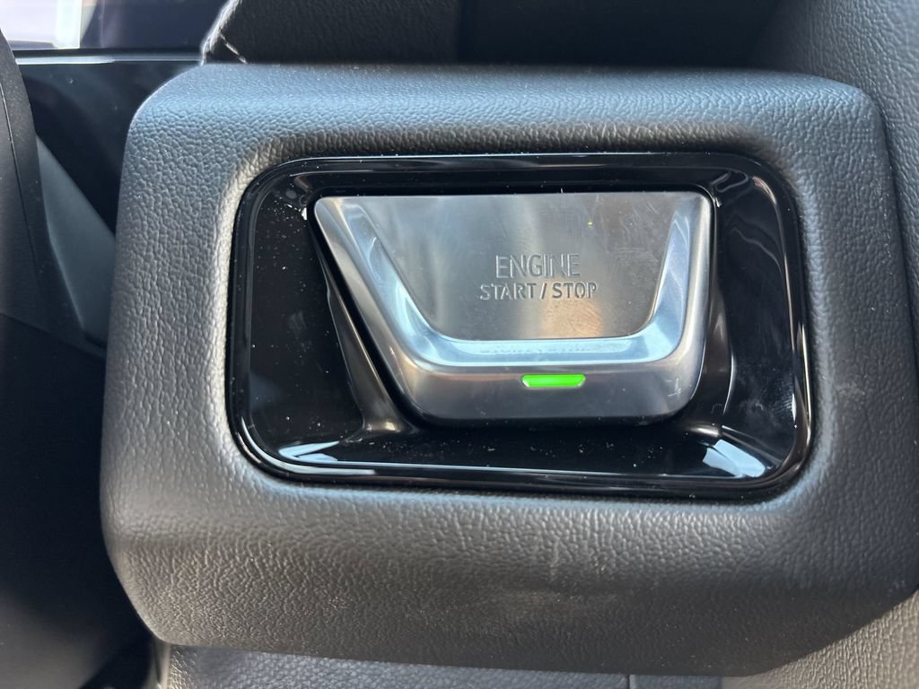 New 2026 GMC Yukon XL Denali AWD/4WD image 17