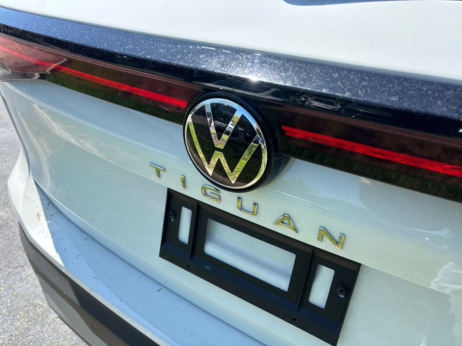 New 2026 Volkswagen Tiguan S AWD/4WD image 12