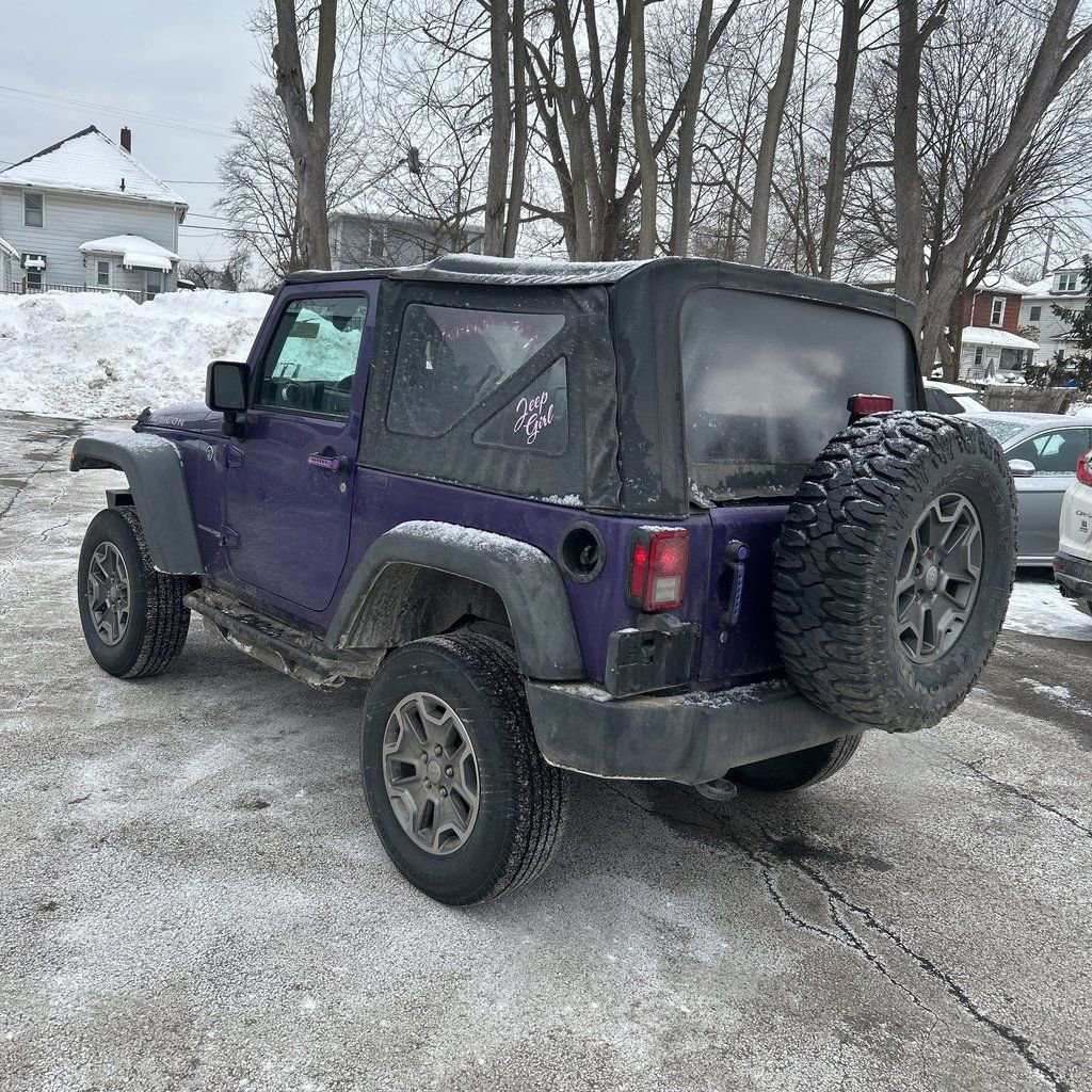 Used 2018 Jeep Wrangler Rubicon w/ Power Convenience Group image 4