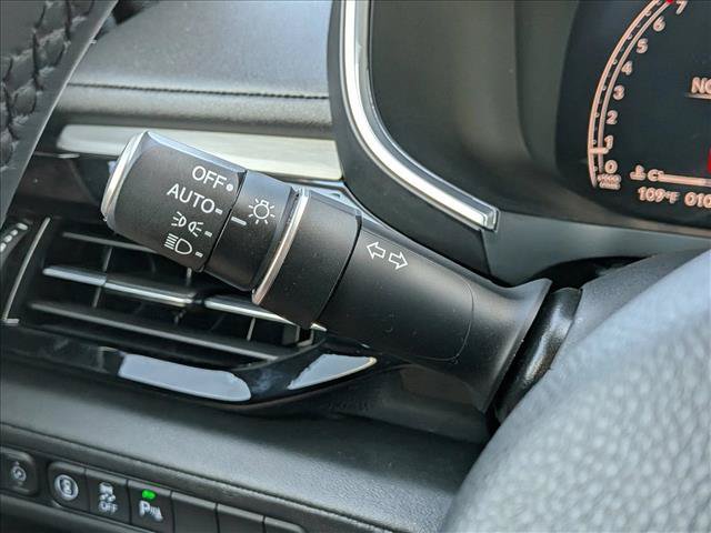Used 2024 Acura MDX w/ Technology Package AWD/4WD image 14