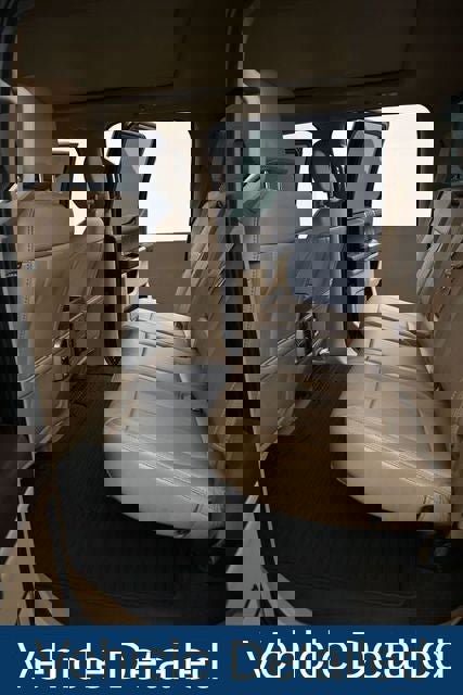 Used 2020 Ford F150 Lariat image 14