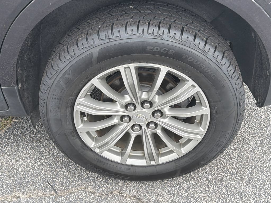 Used 2017 Cadillac XT5 Luxury w/ Driver Awareness Package FWD image 17