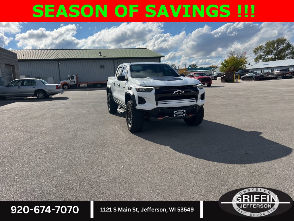 Used 2023 Chevrolet Colorado ZR2 w/ ZR2 Convenience Package III image 6