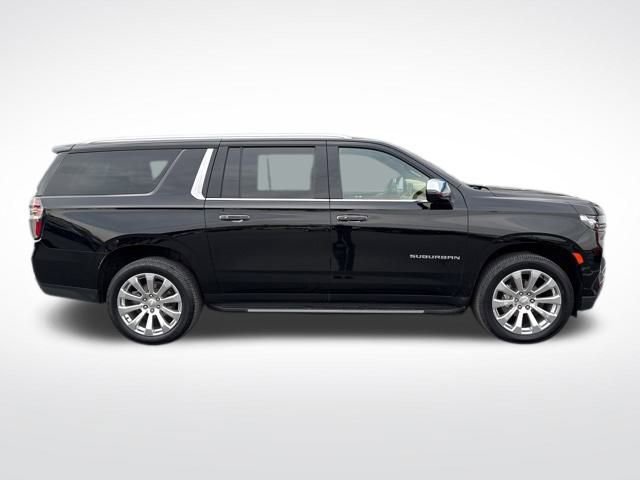 Certified 2023 Chevrolet Suburban Premier image 8