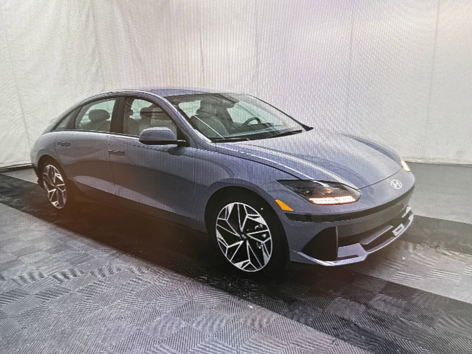 Used 2025 Hyundai Ioniq 6 SEL image 5