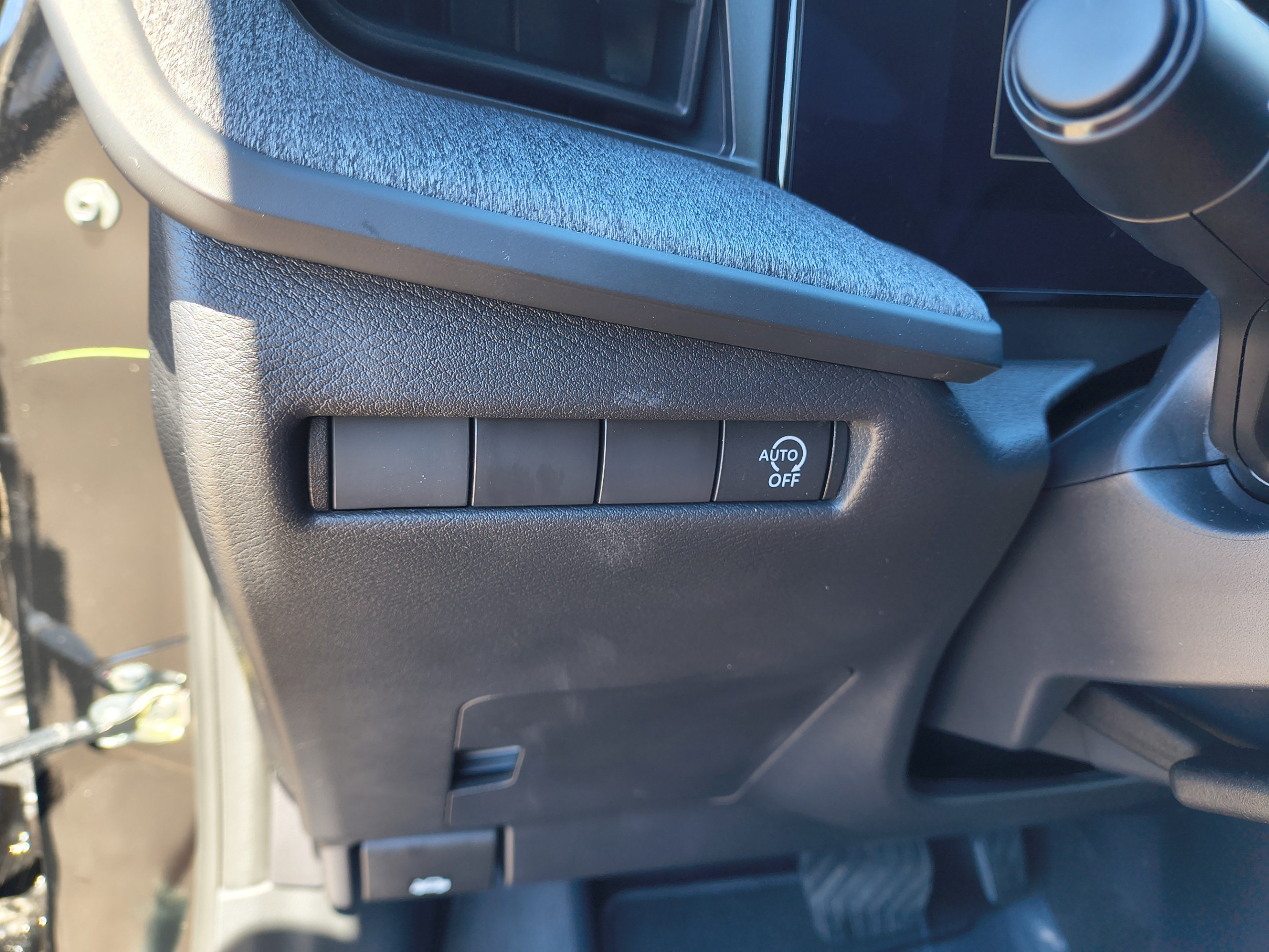 New 2027 Nissan Kicks S FWD image 27