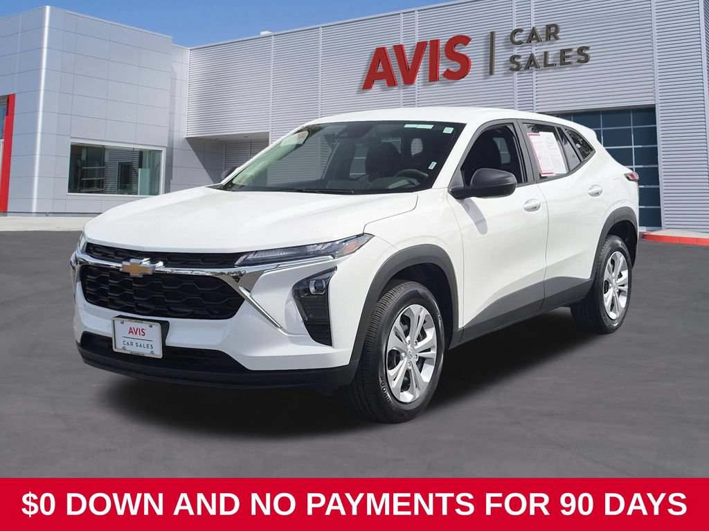Used 2025 Chevrolet Trax LS