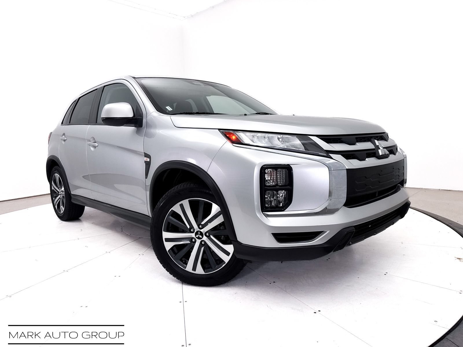 Used 2024 Mitsubishi Outlander Sport ES AWD/4WD image 1