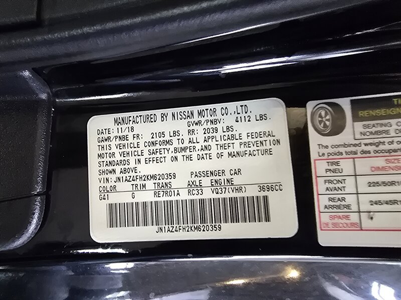 Used 2019 Nissan 370Z Roadster RWD image 34