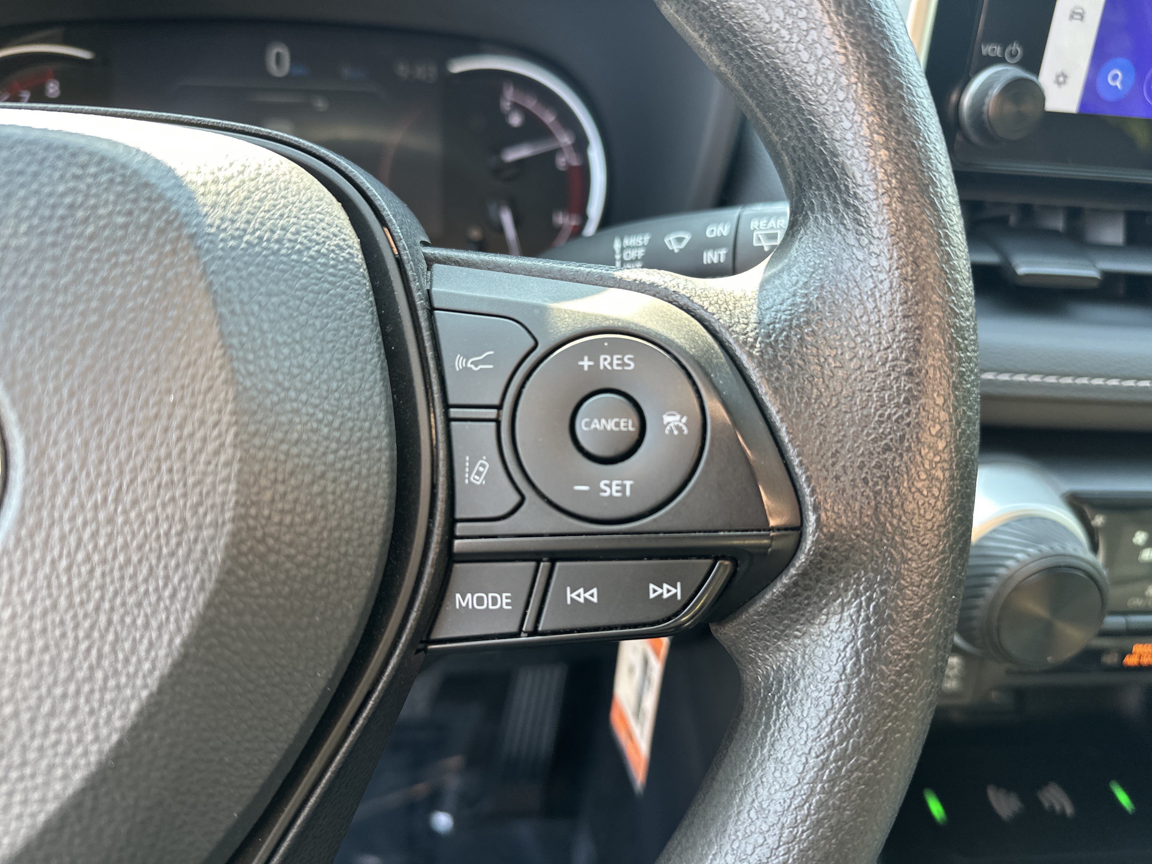 Certified 2024 Toyota RAV4 LE FWD image 20
