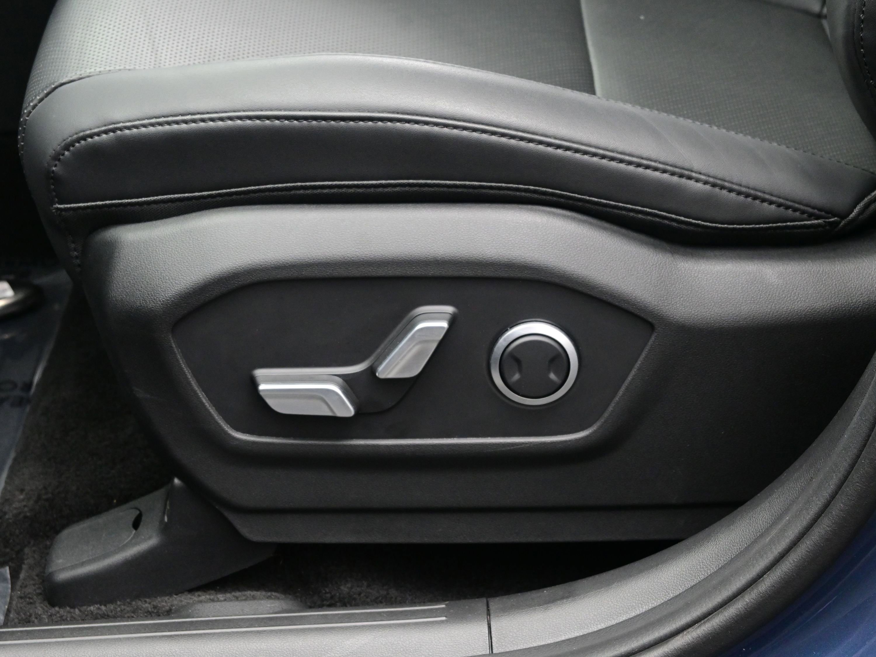 Certified 2026 Hyundai Santa Fe SEL image 11