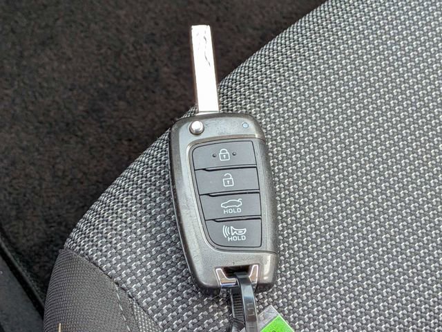 Used 2018 Hyundai Accent SE FWD image 30