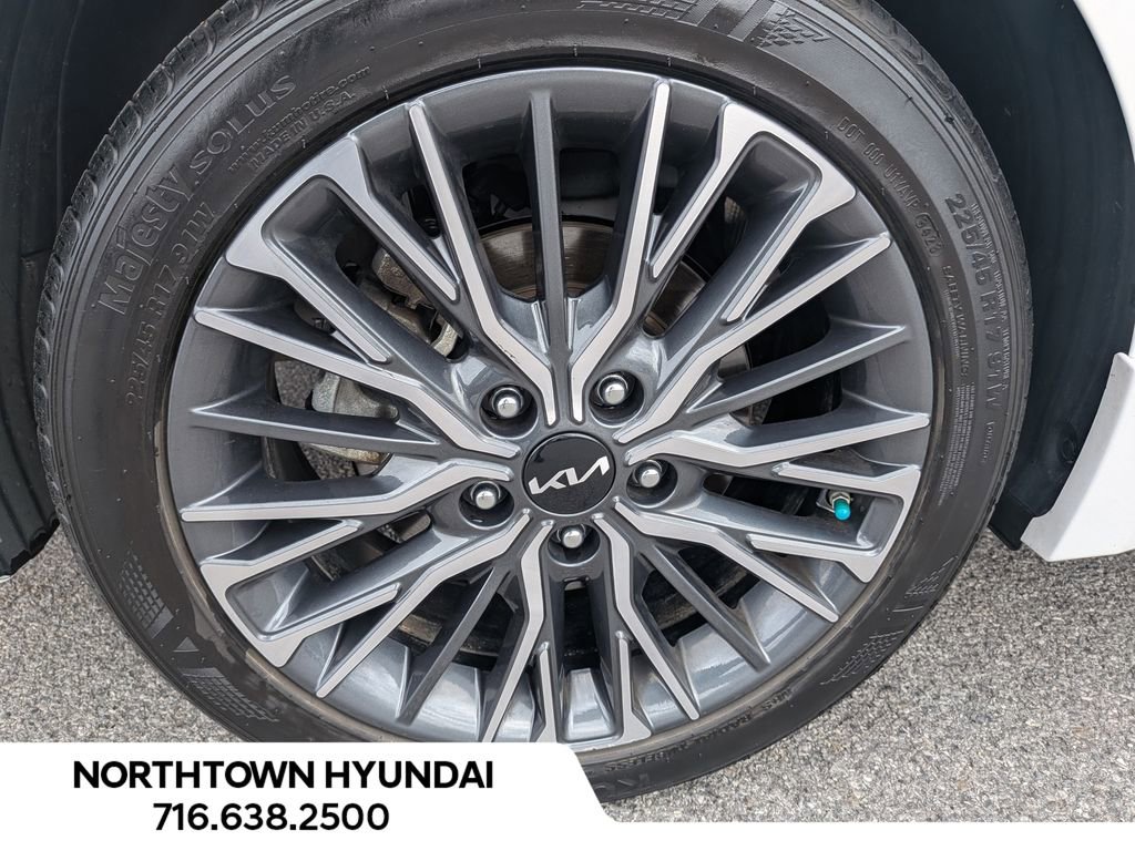 Used 2024 Kia Forte GT-Line image 43