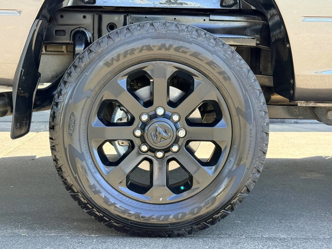 Used 2016 RAM 2500 Lone Star AWD/4WD image 13
