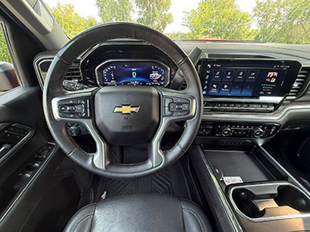 Used 2024 Chevrolet Silverado 2500 LTZ w/ LTZ Plus Package AWD/4WD image 13