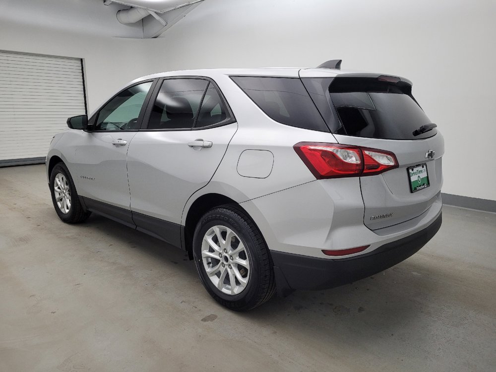 Used 2020 Chevrolet Equinox LS w/ LS Convenience Package image 3