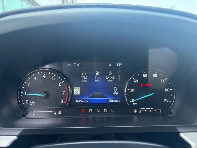 Used 2022 Ford Explorer XLT w/ Equipment Group 202A image 22