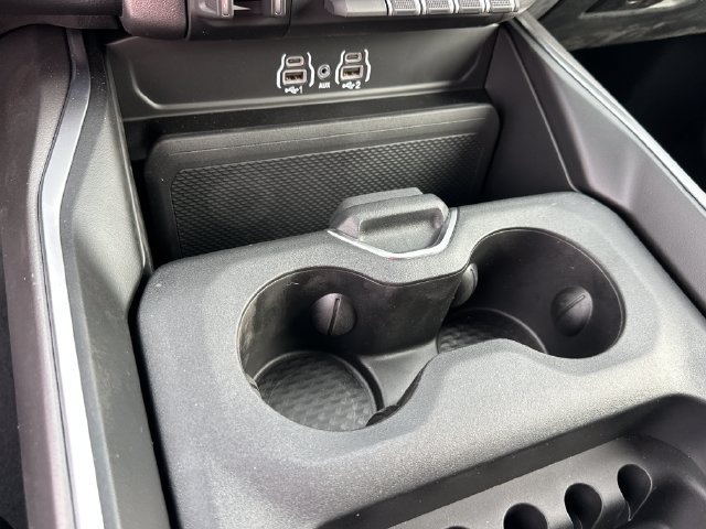 New 2027 RAM 1500 4x4 Crew Cab image 21