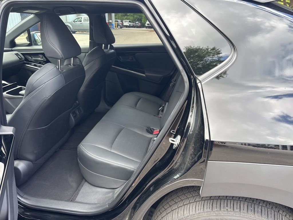 Used 2023 Subaru Solterra AWD image 6