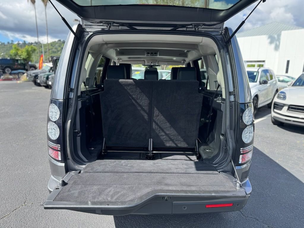 Used 2015 Land Rover LR4 HSE AWD/4WD image 19