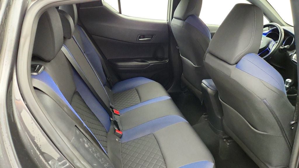 Used 2021 Toyota C-HR XLE FWD image 22